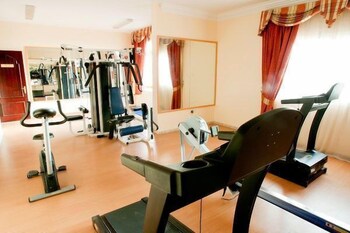 safeer hotel suites aparthotel