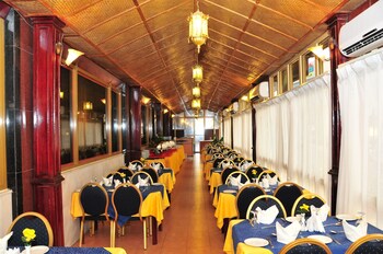 safeer hotel suites aparthotel