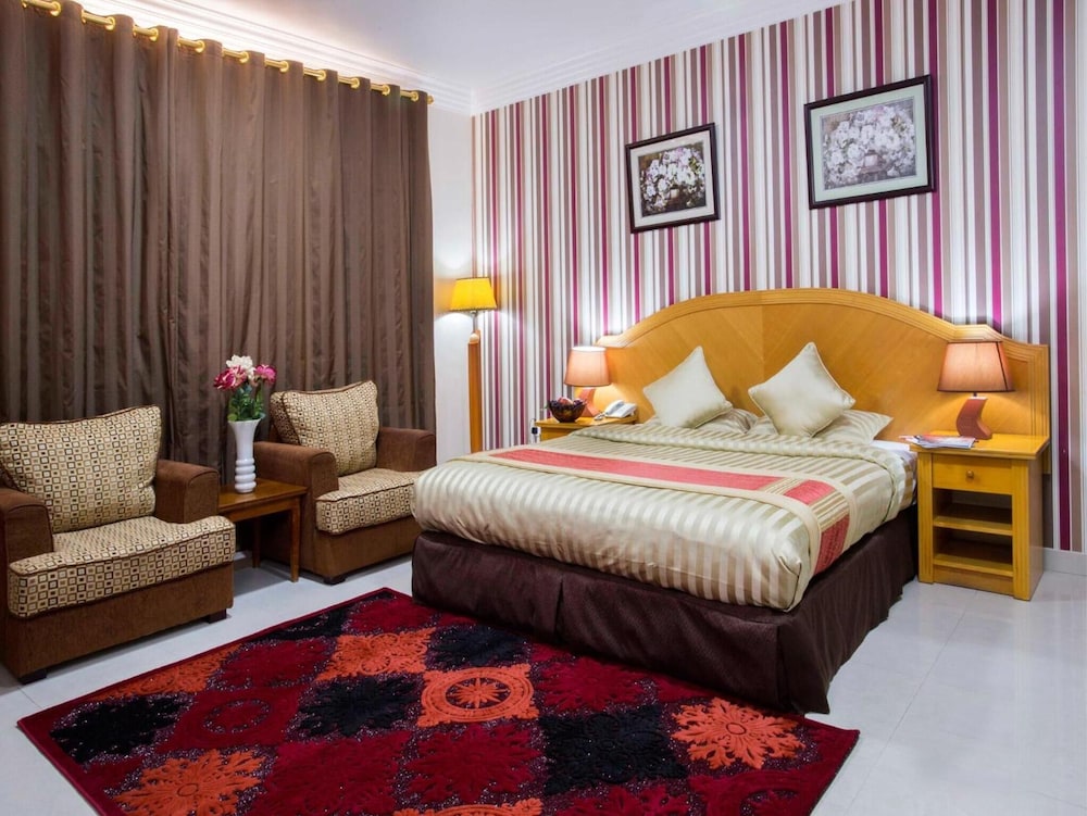 safeer hotel suites aparthotel