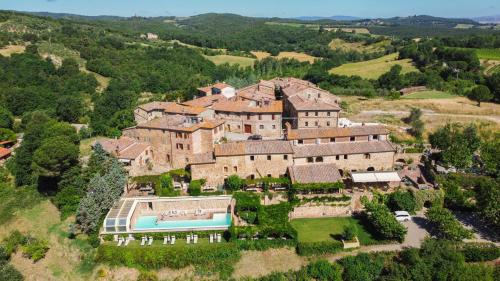 Bosco Della Spina,Florence>>Buonconvento,3 star