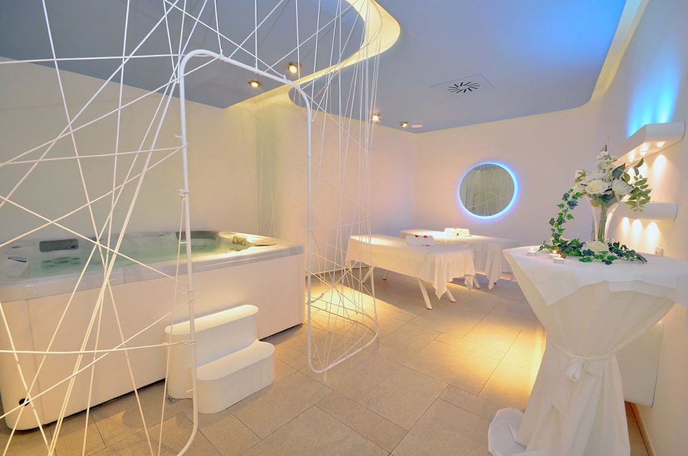 incontro hotel and spa