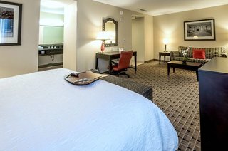 Hampton Inn & Suites Montgomery-Downtown,Alabama>>Montgomery,3 star