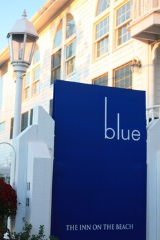blue inn on the beach
