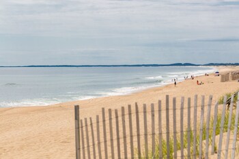 blue inn on the beach