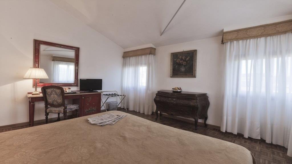 palazzo cendon piano antico