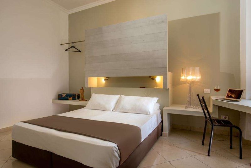 crossroad hotel