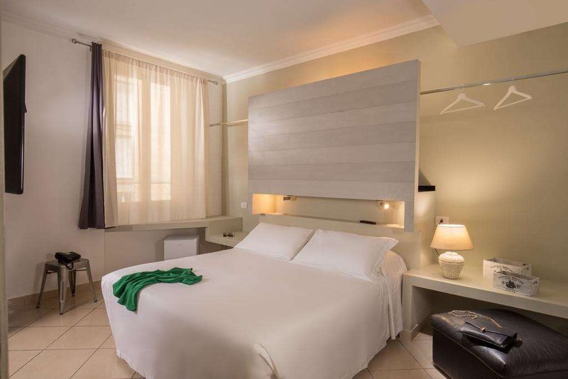 crossroad hotel