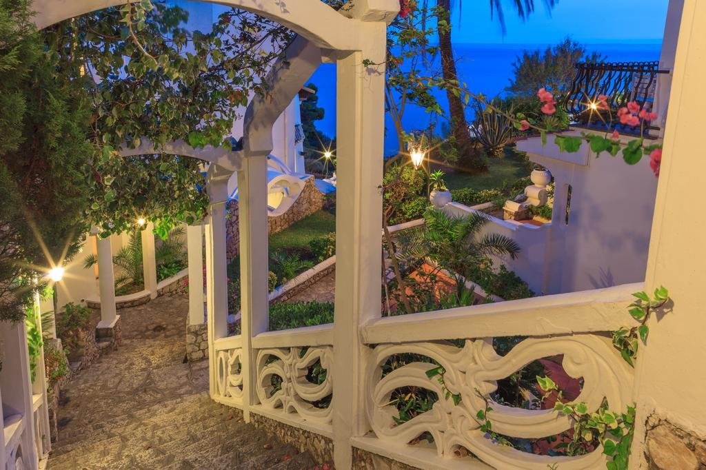 Grand Hotel Le Rocce,Latina>>Gaeta,4 star