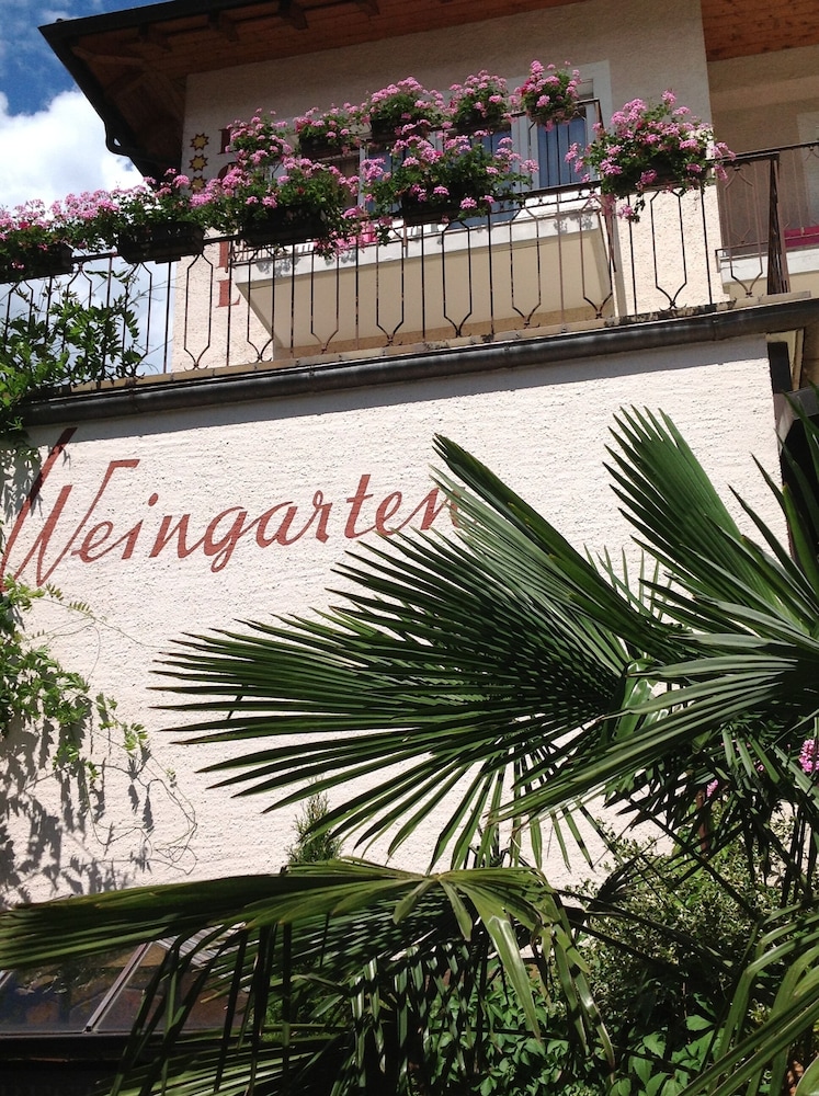 weingarten terlan rooms and breakfast