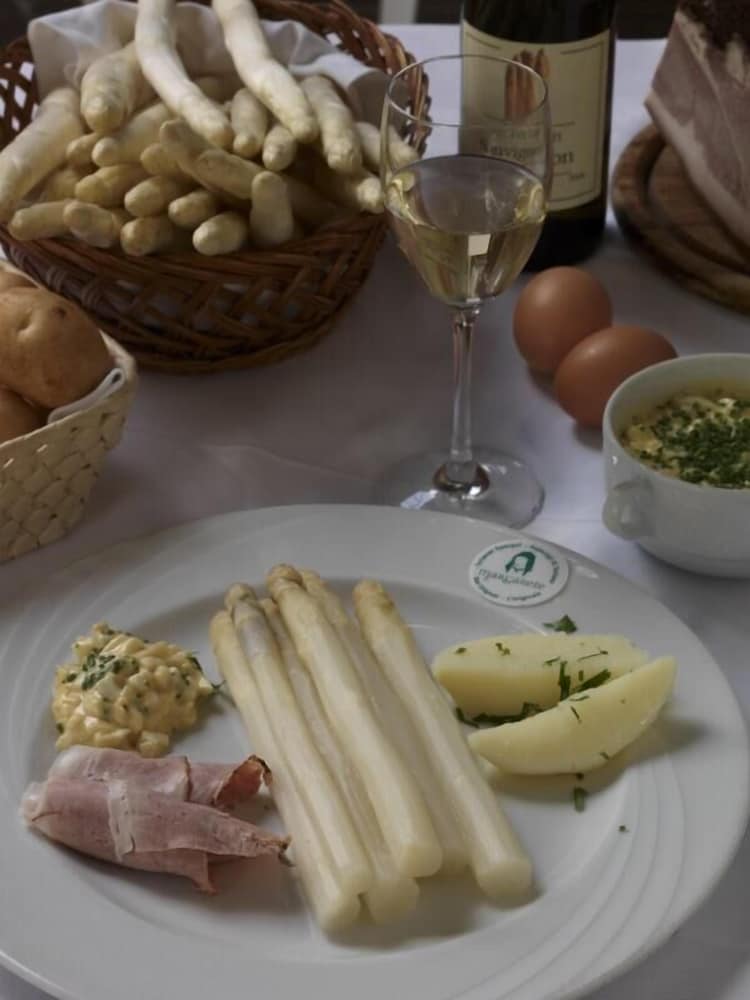 weingarten terlan rooms and breakfast