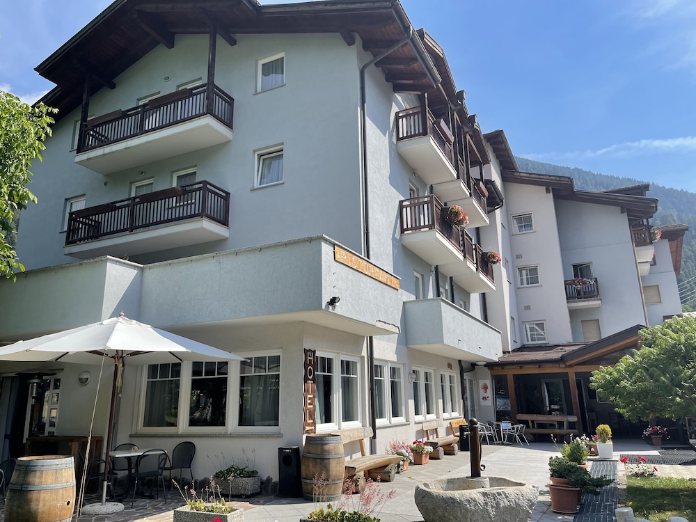 hotel santoni