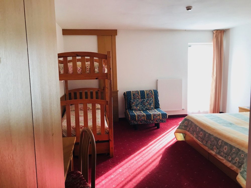 Hotel Santoni,Fucine>>Castelrotto,3 star