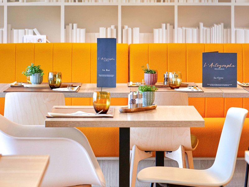 ibis la roche sur yon