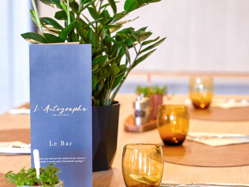 ibis la roche sur yon