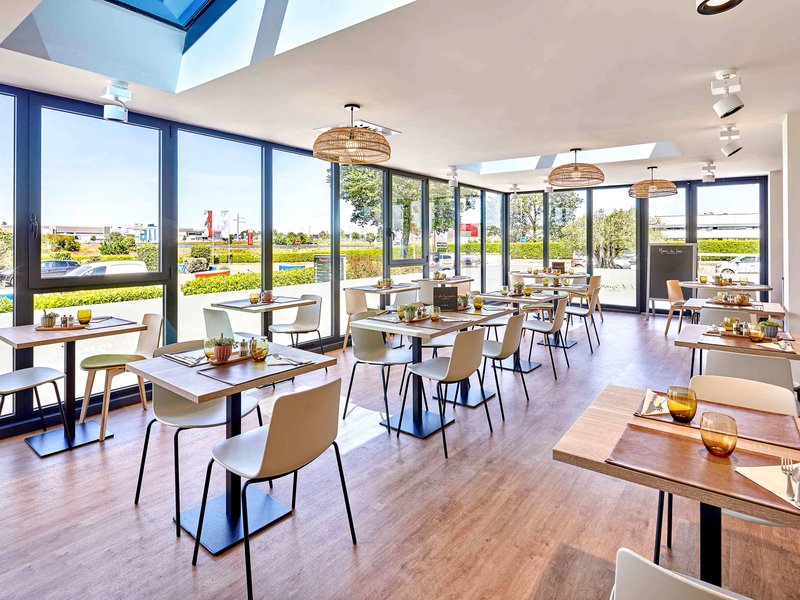 ibis la roche sur yon