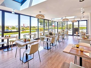 ibis la roche sur yon