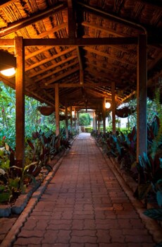 Bird Of Paradise Hotel & Apartments,Papua New Guinea>>Goroka,4 star