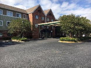 Candlewood Suites Charleston Mt Pleasant, An Ihg Hotel,Mount Pleasant>>Charleston,2.5 star