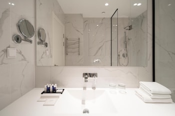 B.60 Hotel,Moscow City>>Moscow,4 star