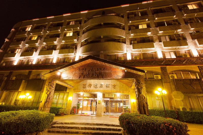 Yawan Spa Hotel,Near Jhiben Hot Spring,3 star