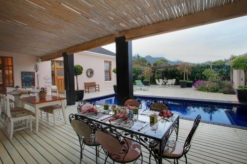 acorn guest house