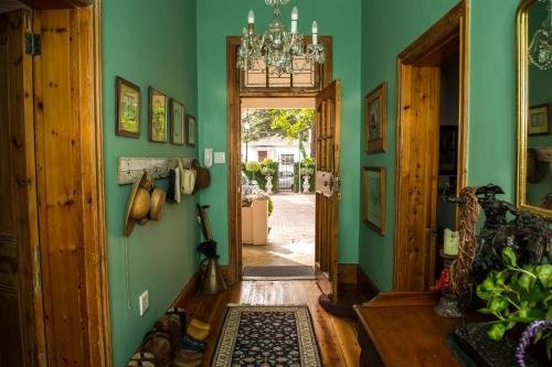 acorn guest house