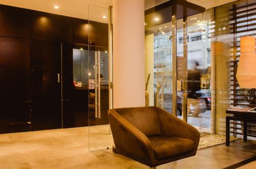 27 Suites Apart Hotel,Pocitos>>Montevideo,4 star