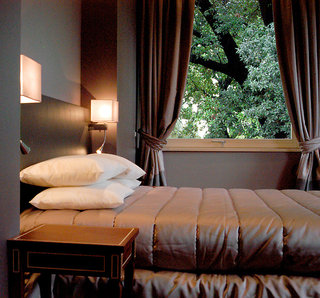 Hotel Principe Torlonia,In Rome (Nomentano),4 star