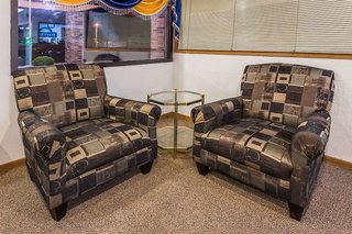 days inn by wyndham stoughton wi