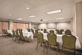 country inn and suites by radisson newnan ga