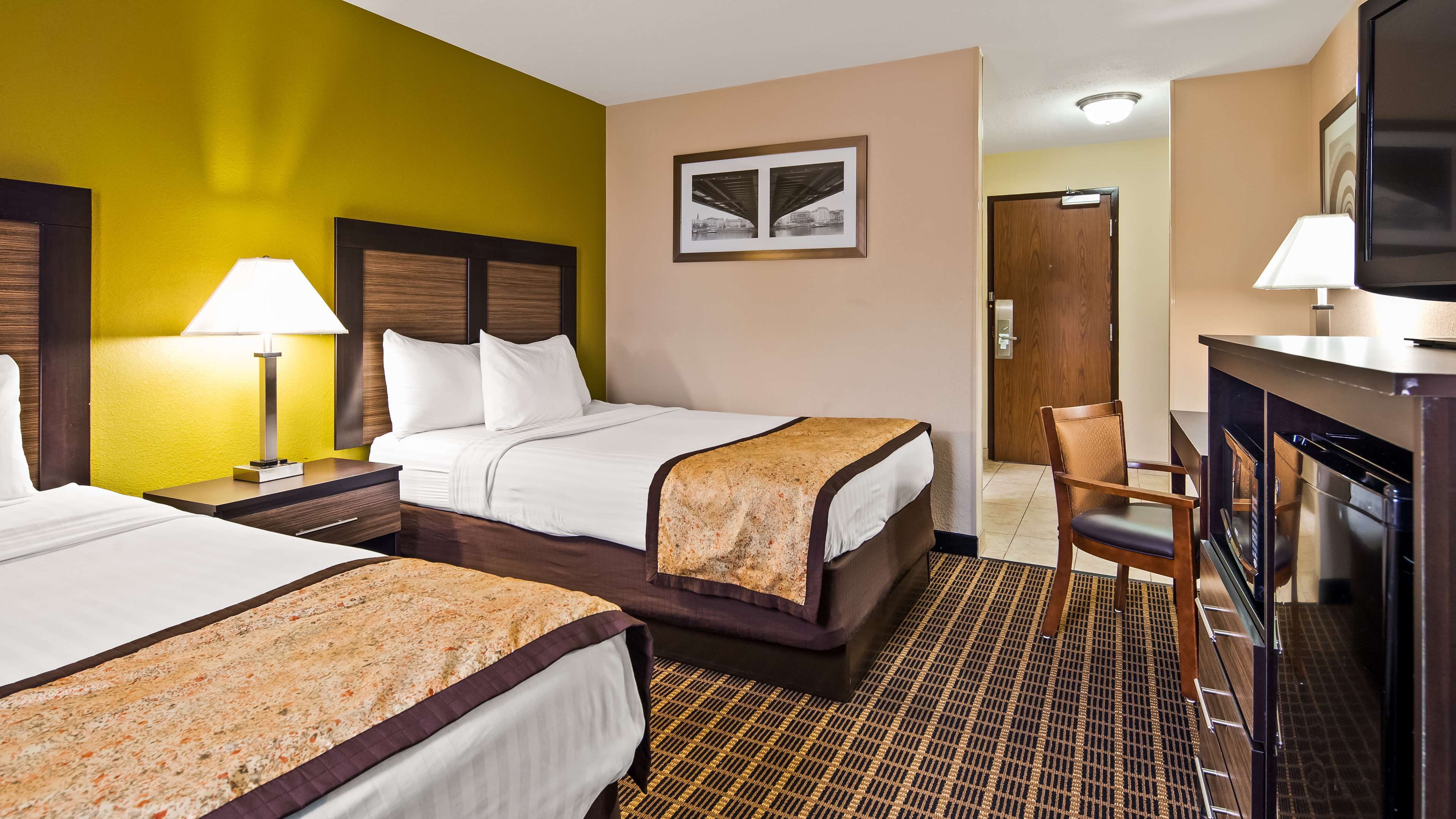 best western adena inn
