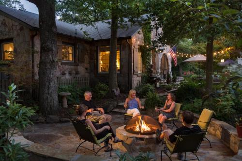 Chanticleer Inn Bed & Breakfast,Dalton>>Chattanooga,3 star