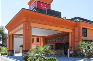Econo Lodge Inn & Suites,Dublin>>Bibb County,2 star