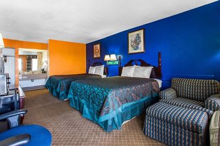Econo Lodge Inn & Suites,Dublin>>Bibb County,2 star