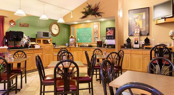 fossil creek hotel and suites