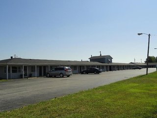 Budget Inn- Greenville,,2 star