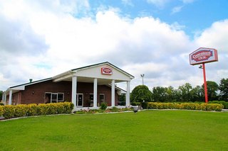 Country Hearth Inn & Suites Union City,Memphis>>Martin,2.5 star