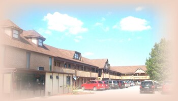 carthage inn
