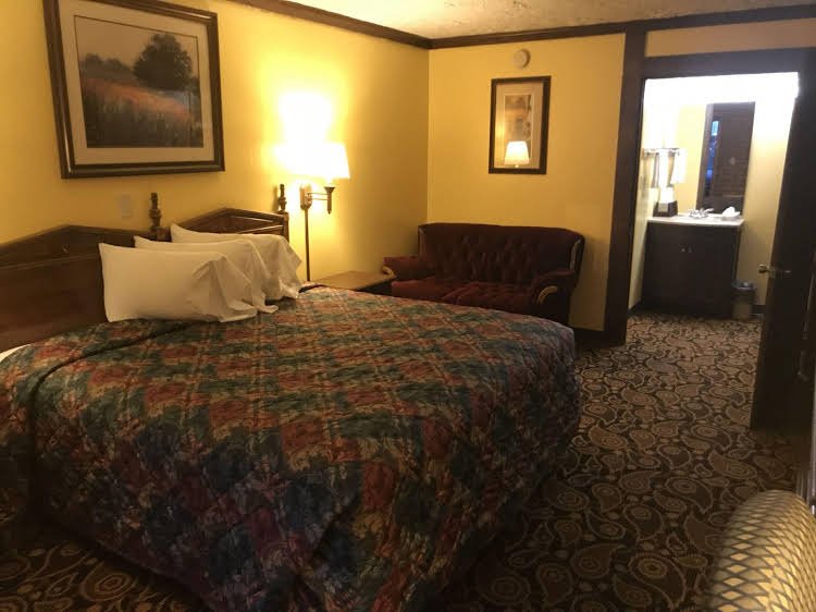 carthage inn