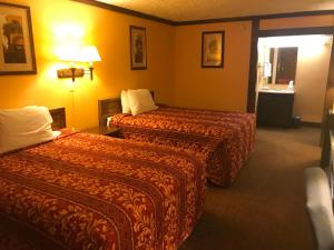 carthage inn