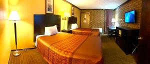 carthage inn
