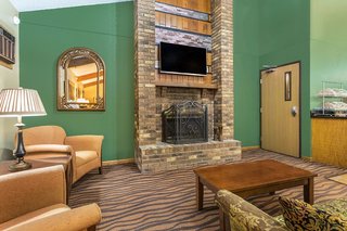 americinn by wyndham west bend