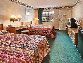 knights inn cleveland