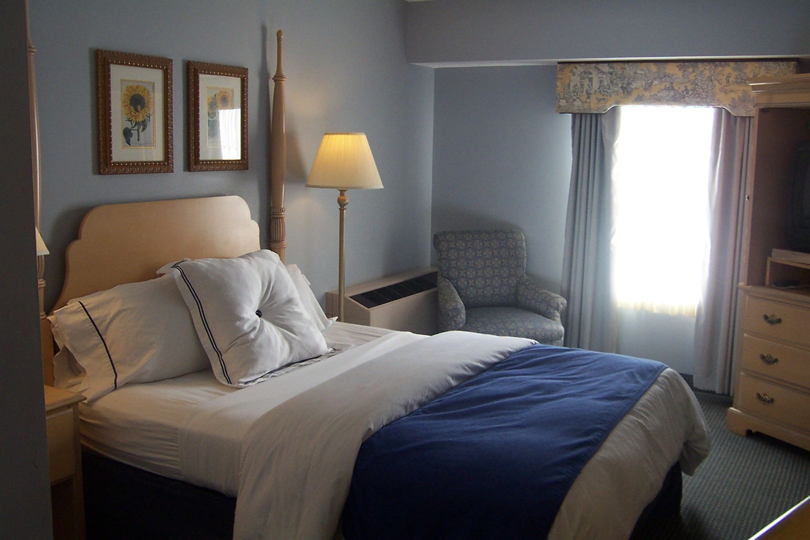 bristol harbor inn
