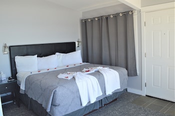 beachfront manor hotel