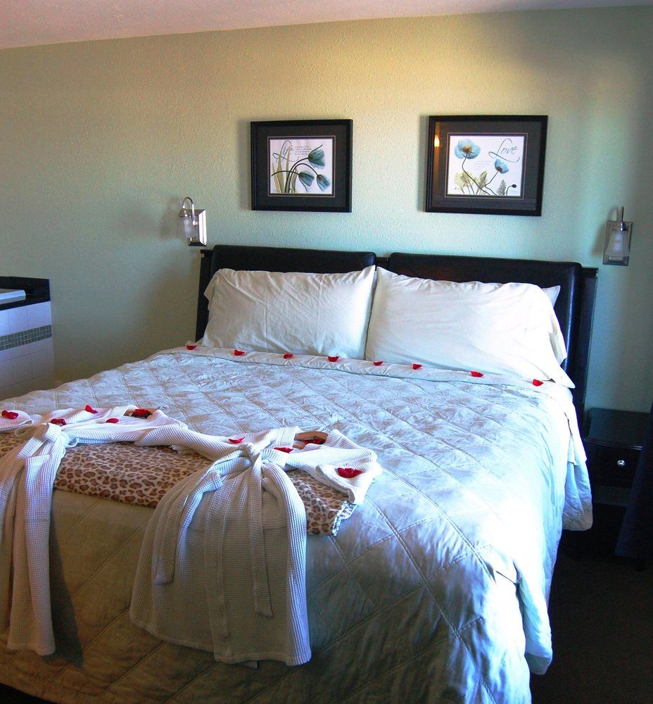beachfront manor hotel