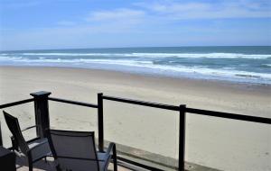 beachfront manor hotel