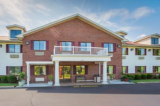 Econo Lodge Inn & Suites,Jackson>>Covington,2 star