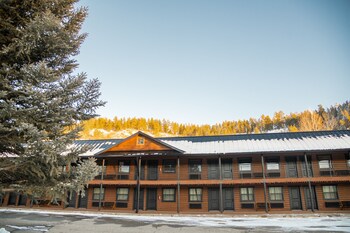 High Creek Lodge & Cabins,Pagosa Springs>>Archuleta County,3 star