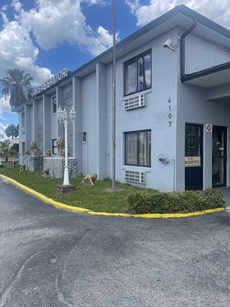 ambassador inn